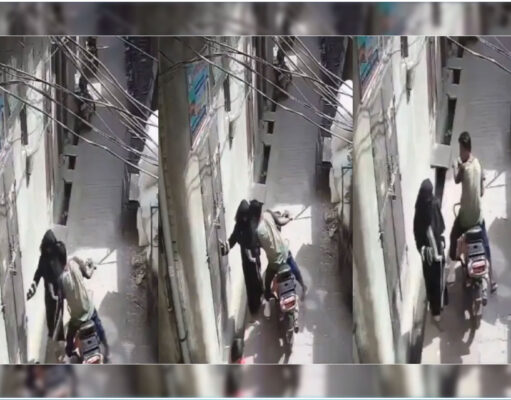 Eve Teasing Video: బుర్ఖాలో ఉన్నా వేధింపులకు గురైన యువతి – వీధి మధ్య ముద్దుపెట్టి పరారైన ఆకతాయి అరెస్ట్! Burqa-Clad Woman Harassed on Street: Shocking Viral Video from Meerut